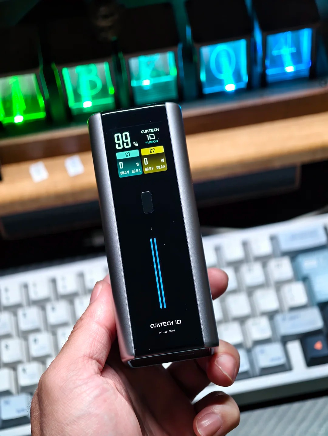 Trên Tay Pin Sạc Dự Phòng Cuktech 10 Fusion 2 in 1 Đạt Chuẩn 3C Tại 9SS Việt Nam
