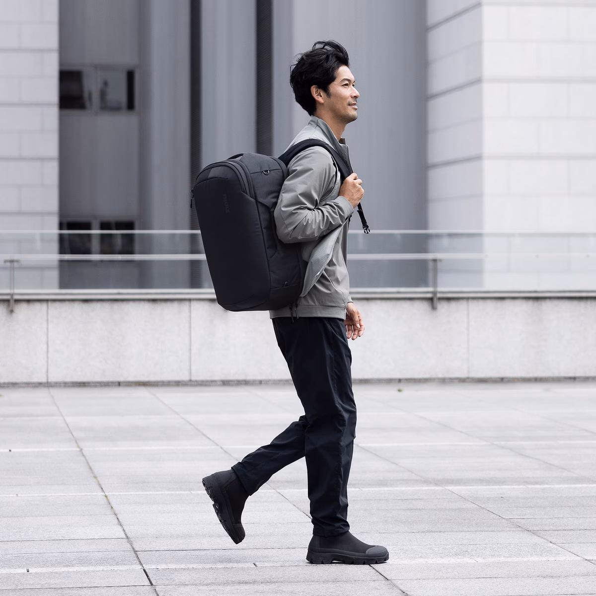 Balo Thule Subterra 2 Convertible Carry On – TSD440 Chính Hãng Thule (Thụy Điển)