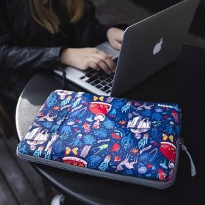 _protective_for_laptop__surface__macbook_pro_13.3__dazzling_blue_a13-1_cdd61495a29c4f35a230c55d43dd5eb5_grande